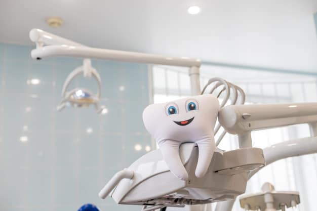 שיניים תותבות גמישות – מה מייחד אותן?